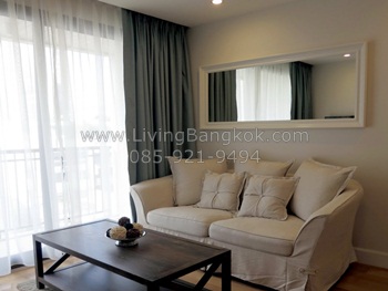 200m off Chongnonsi BTS! Most convenient and brand new condo in Silom-Sathorn for rent.