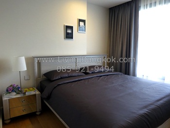 200m off Chongnonsi BTS! Most convenient and brand new condo in Silom-Sathorn for rent.