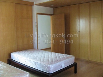 On Sathorn Road, 164Sqm 2 bedroom condominium for rent