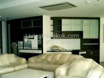 A river front condo on Rama 3 Road with river view for rent.