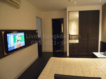 Recommend! 5-10Minutes Walk To Skytrain Station. One Big Bedroom Apartment Fraser Place Urbana Langsuan, Bangkok For Rent. Superb Facilities.