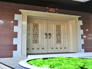 Sathorn-Rama3-Private House on Large Area for Sale