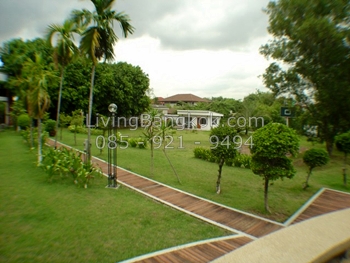 Th-020200-36 – Town house /home office for rent in Pattanakarn-Onnut, Bangkok